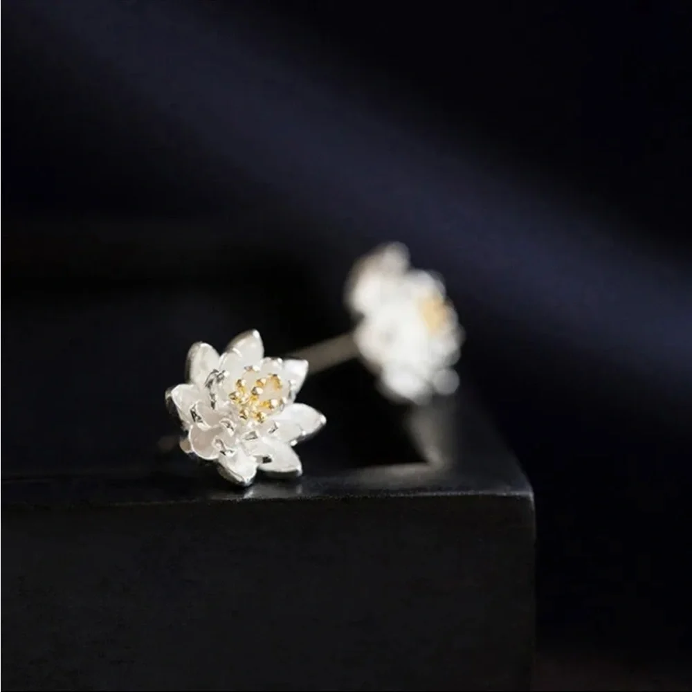 Minimalist Lotus Japanese Oriental Floral Plant 925 Sterling Silver Stud Earring - Picture 8 of 9